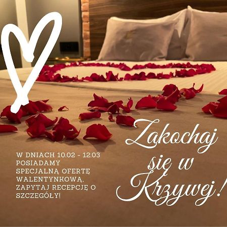 Aparthotel Krzywa Kamienica 우치 외부 사진